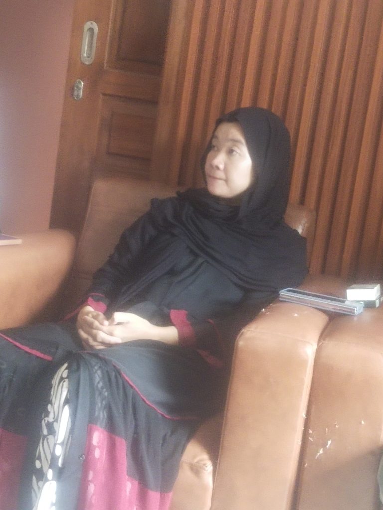 BIDAN NUNUNG SUGIH KLARIFIKASI: TIDAK ADA KEKERASAN DALAM PERSALINAN