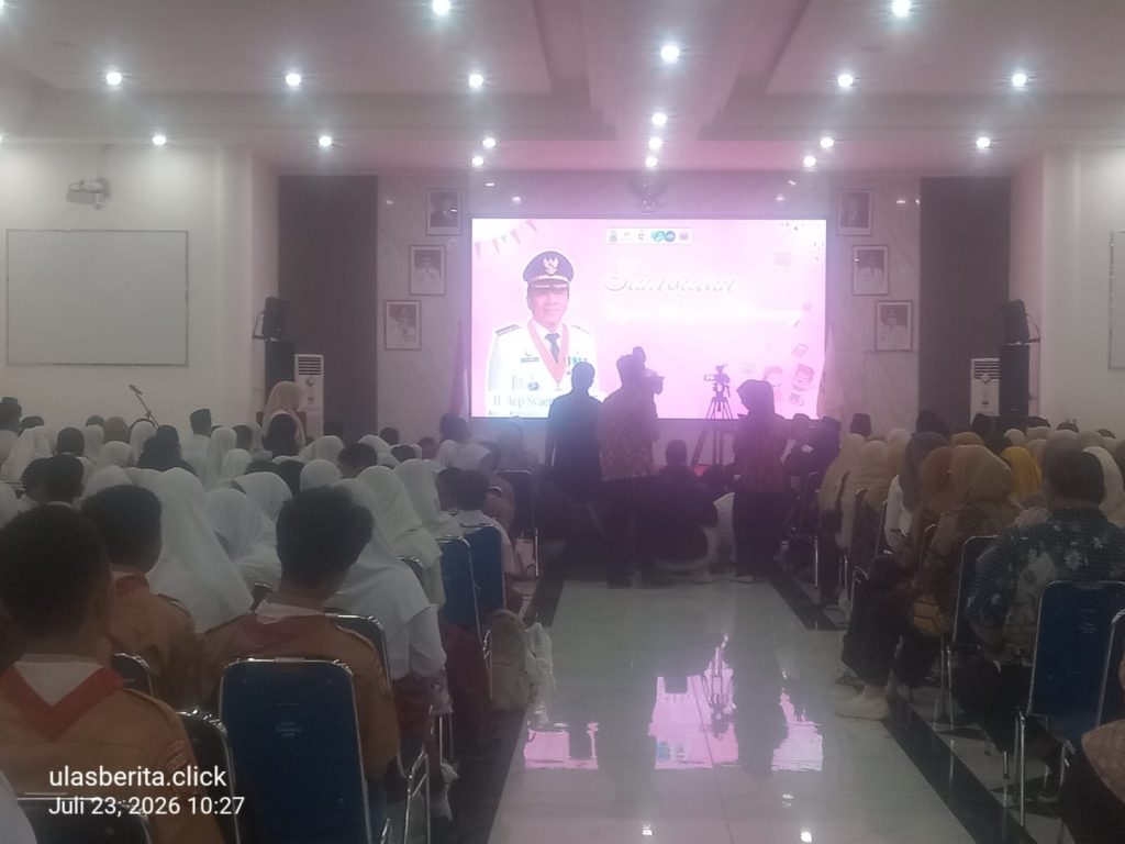Hari Anak Nasional 2026: Bupati Aep Resmikan LKS Gratis, 800 Sekolah di Karawang Jadi Sasaran Awal