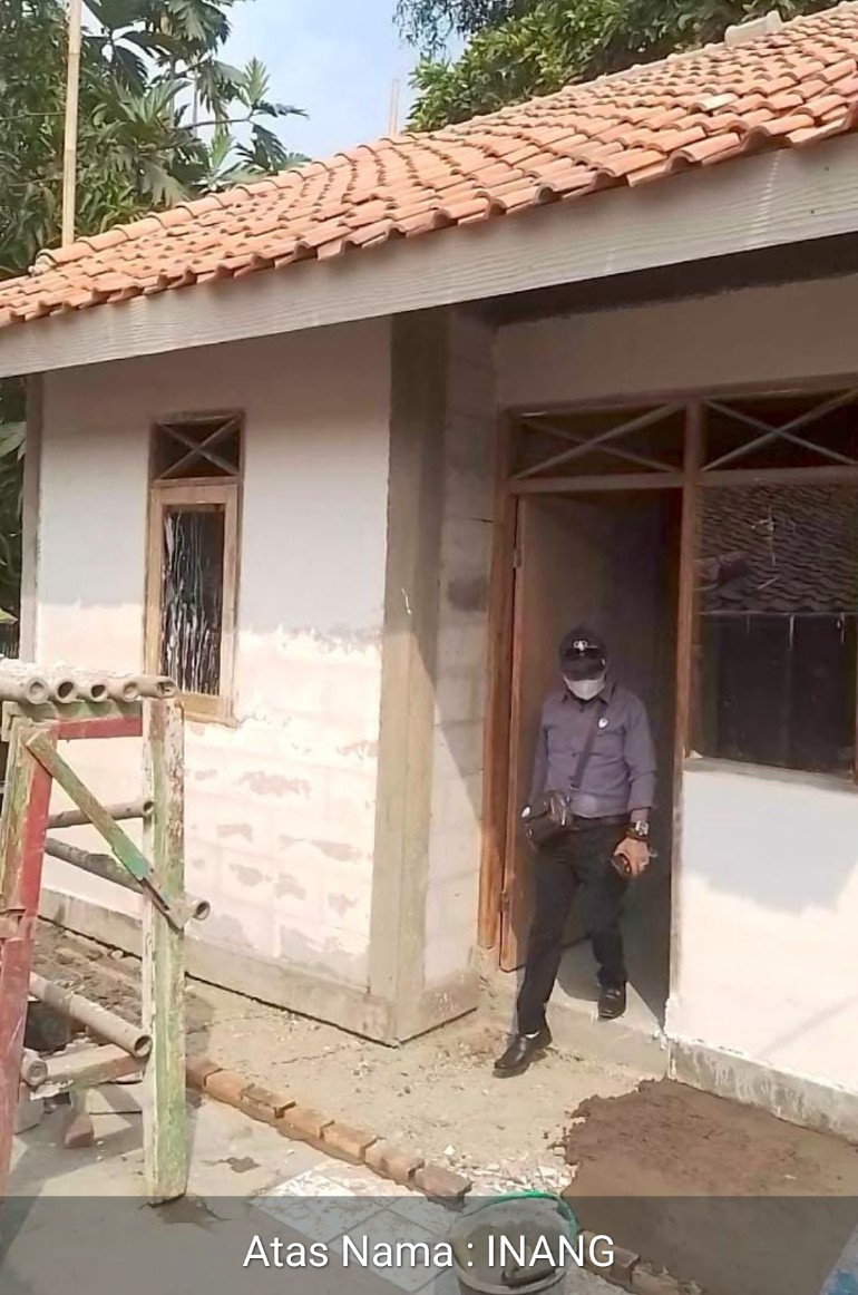 Pemdes Rengasdengklok Selatan Monitoring Pembangunan Dua Unit Rutilahu, Pastikan Tepat Sasaran