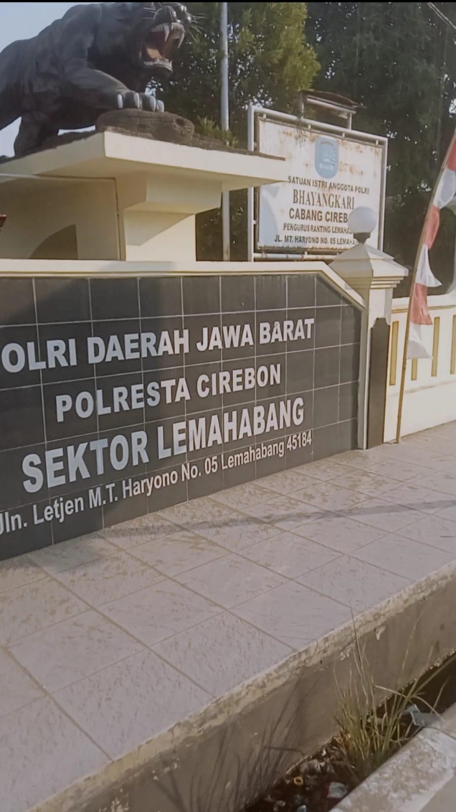 Diduga Dimintai Uang Rp1 Juta, Truk Bermuatan Es dan Sepeda Motor Ditahan di Kabupaten Cirebon
