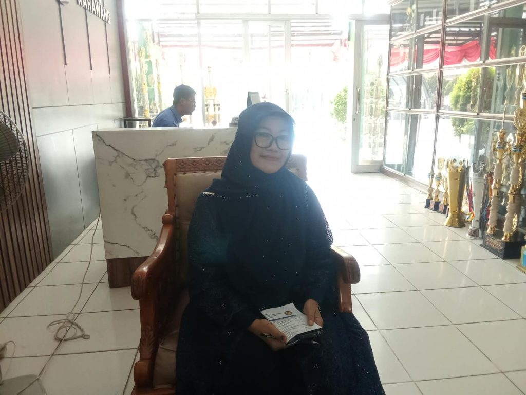 Maulid Nabi di SMAN 5 Karawang: Tujuh Lomba Keagamaan Digelar, Pembina Rohis Soroti Kebutuhan Dukungan Materi